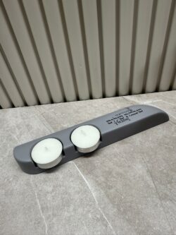 ⁦פמוט זוגי בטון - שבת קודש⁩ – תמונה ⁦2⁩