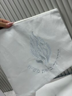 ⁦סט כיסויים קטיפה לבנה "האש שלי"⁩ – תמונה ⁦2⁩