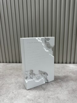 מעמד בטון מחורץ מזמור לתודה | לבן